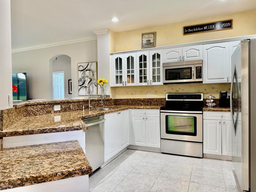 Photo of 8082 Aberdeen Drive #102, Boynton Beach, FL 33472 (MLS # R11140024)