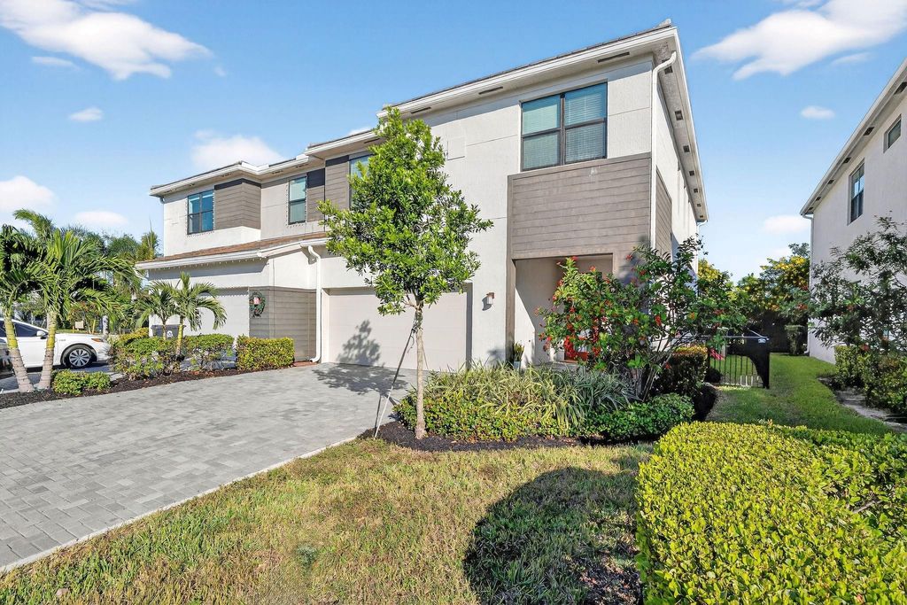 Photo of 8731 Antarus Drive, Lake Worth, FL 33467 (MLS # B26025947)