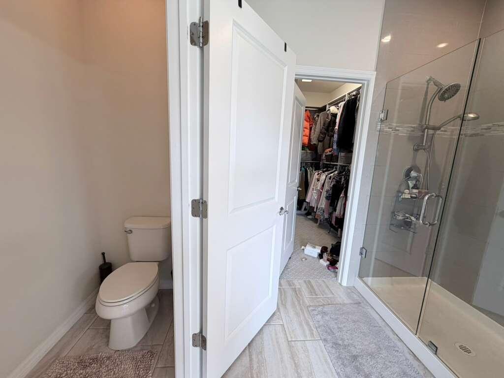 HILLCREST COUNTRY CLUB SOUTH - Residential