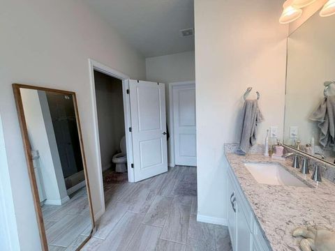 Tiny photo for 4924 Greenway Drive, Hollywood, FL 33021 (MLS # B26010957)