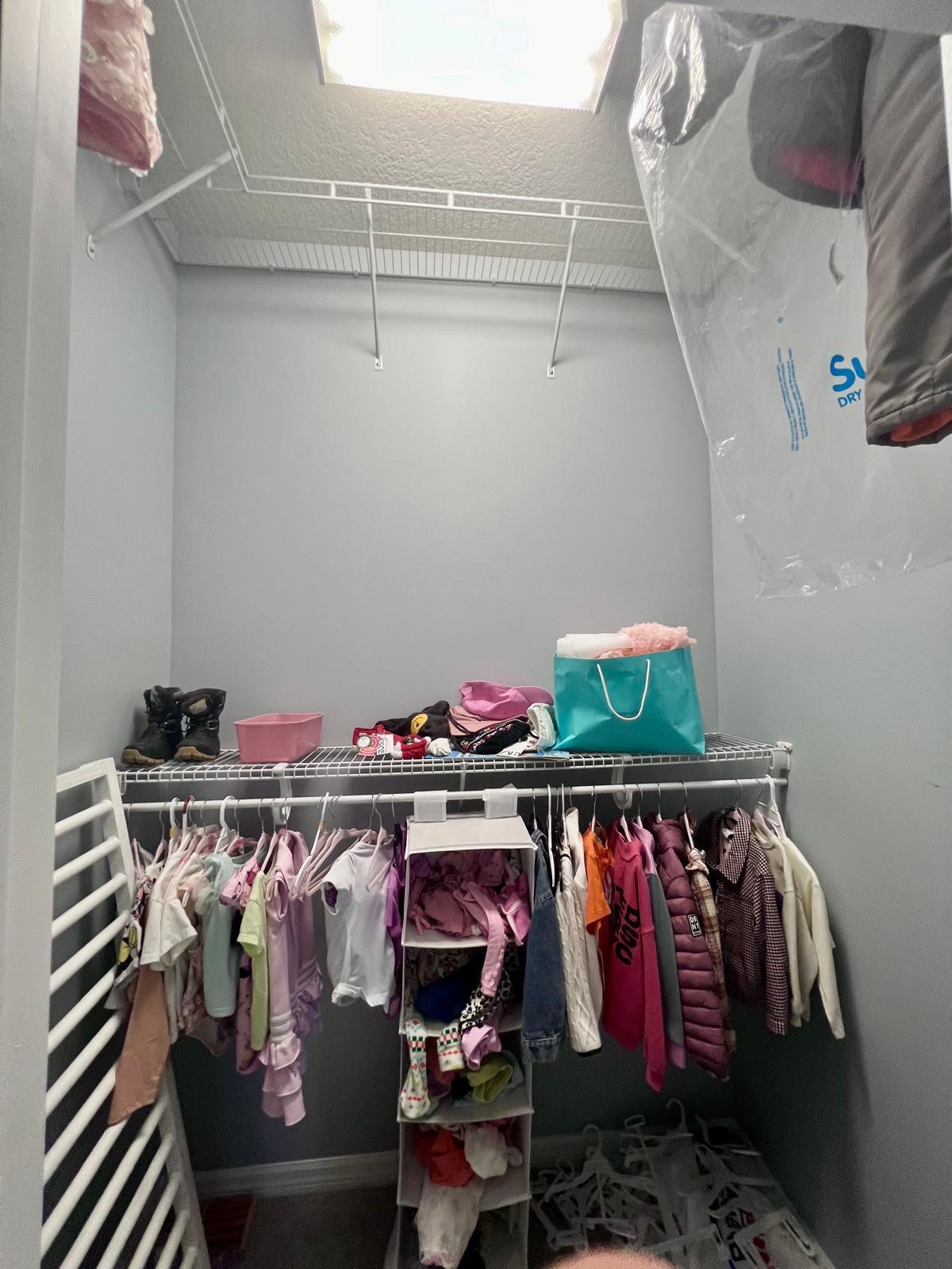 HILLCREST COUNTRY CLUB SOUTH - Residential