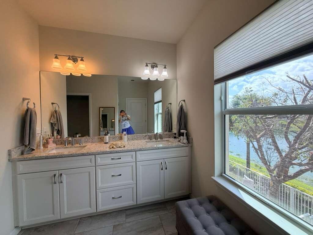 HILLCREST COUNTRY CLUB SOUTH - Residential