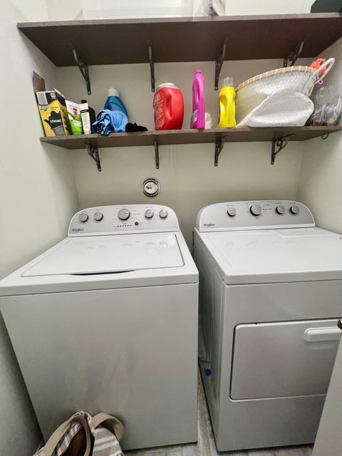 Tiny photo for 4924 Greenway Drive, Hollywood, FL 33021 (MLS # B26010957)