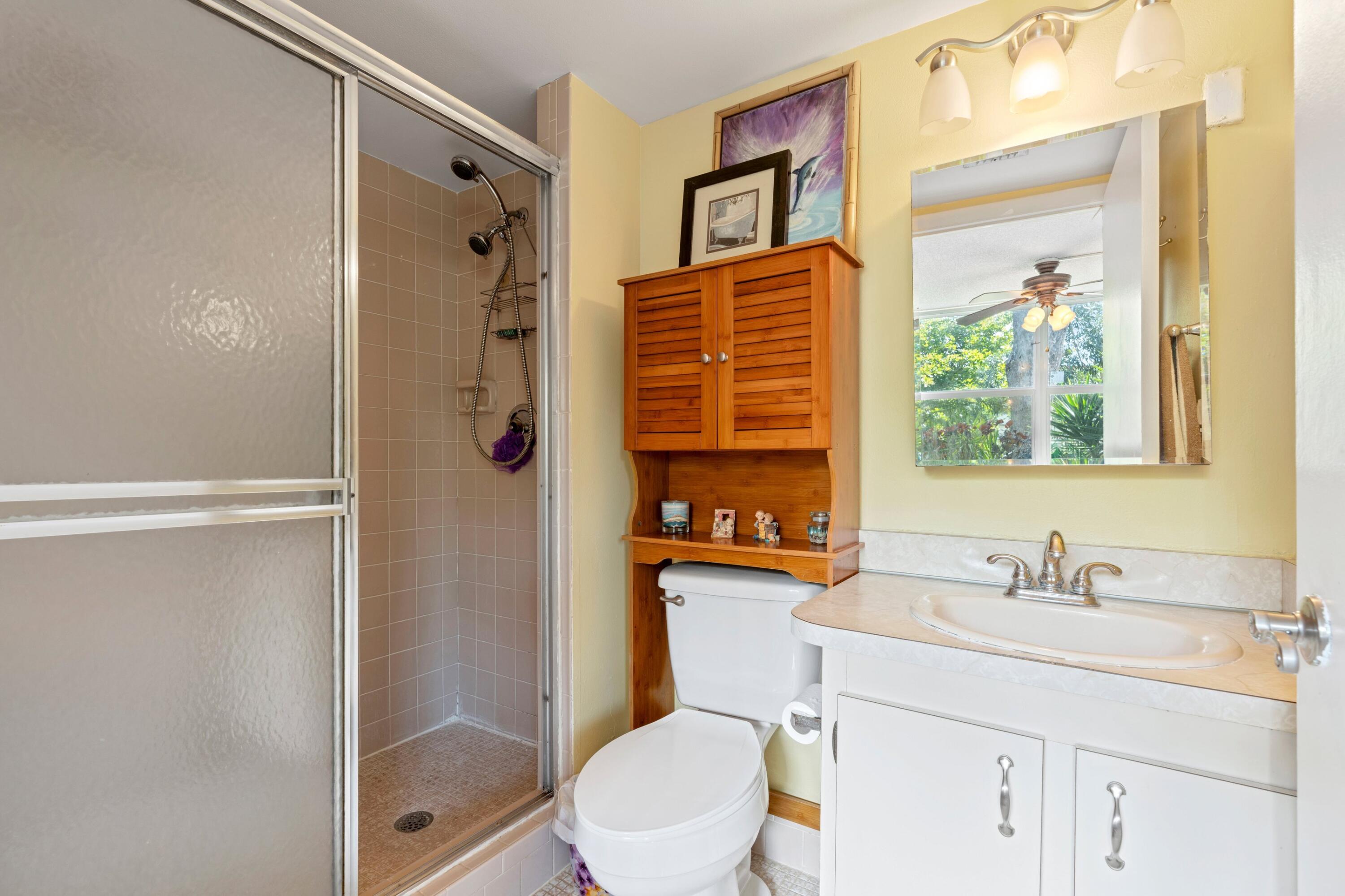 VILLAGES OF ORIOLE ABBEY CONDO - Residential