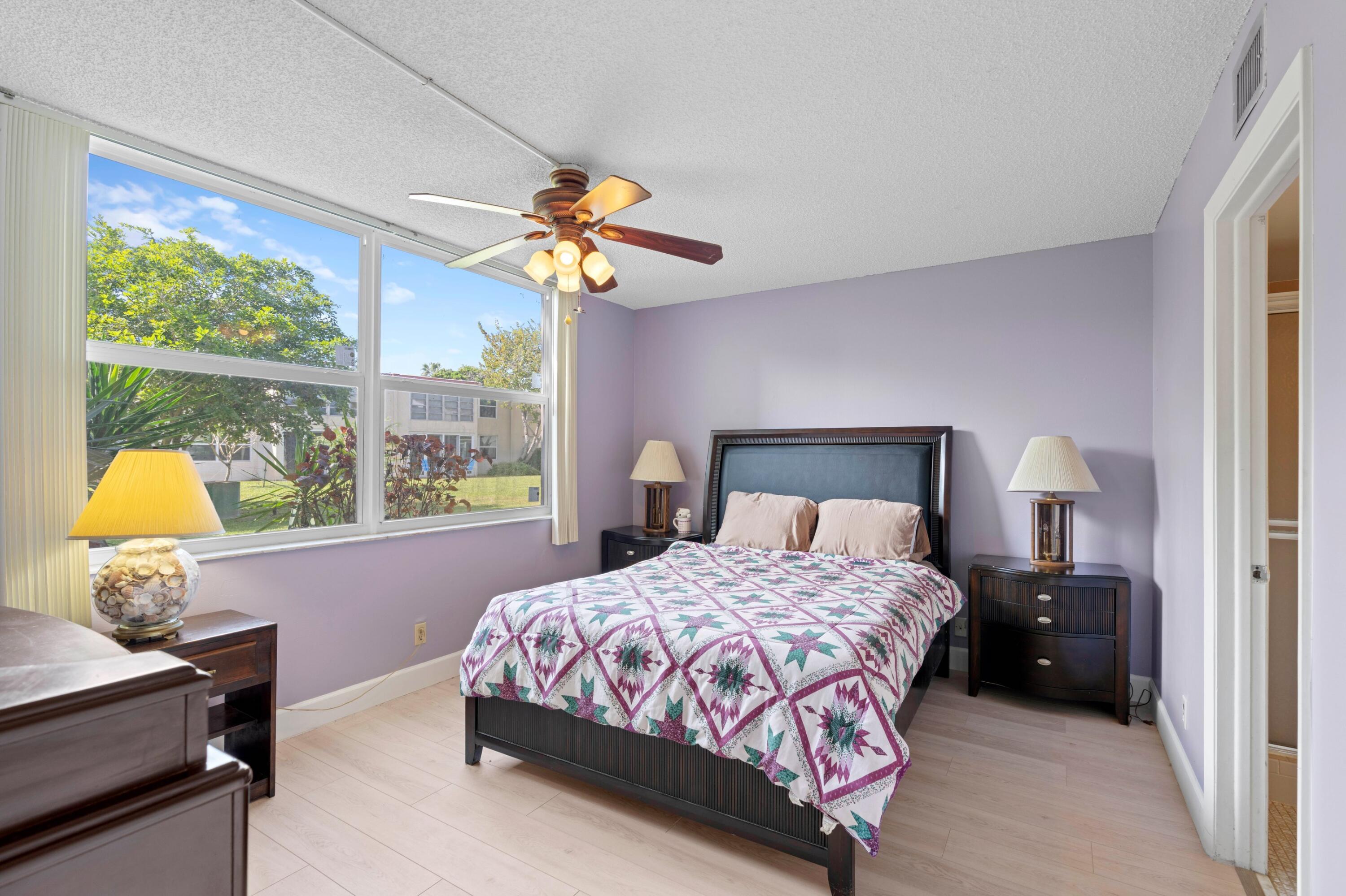 VILLAGES OF ORIOLE ABBEY CONDO - Residential