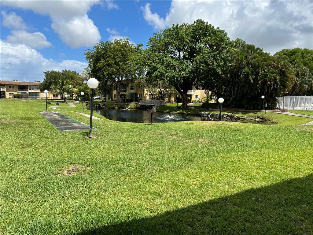 OAK HILLS - Residential