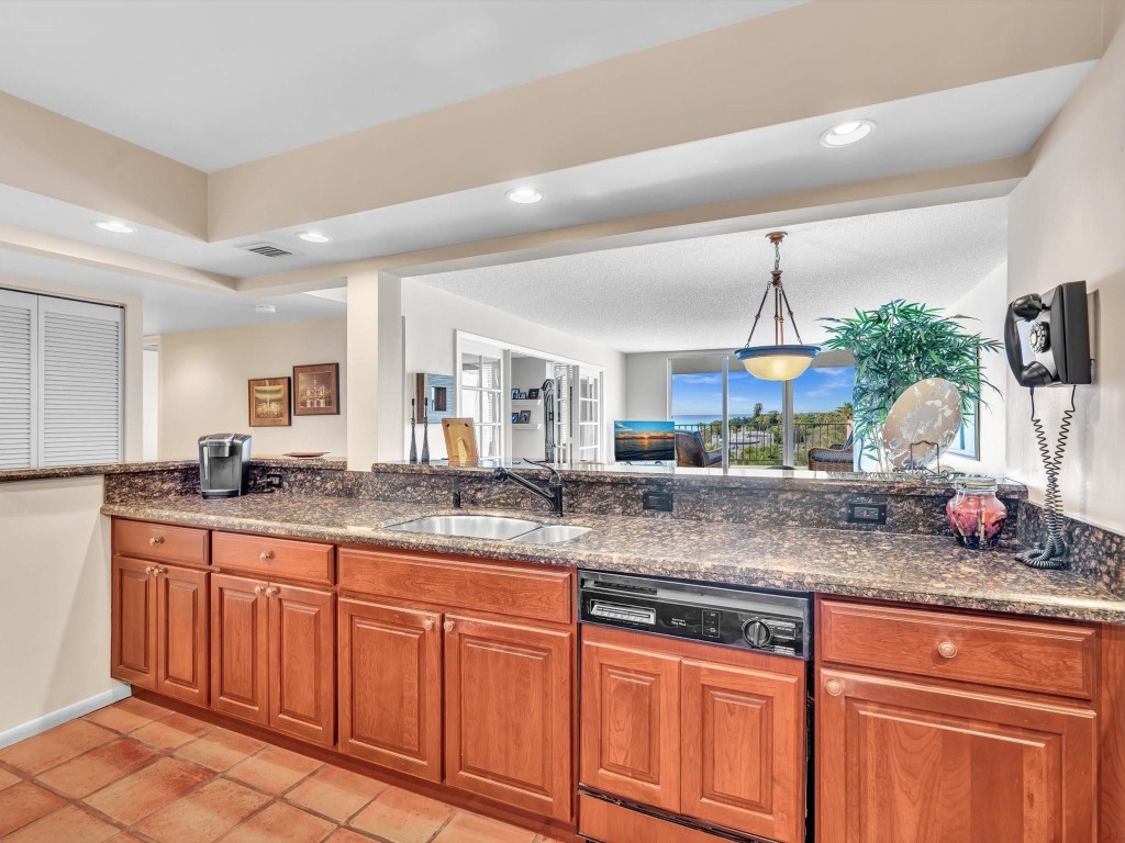 Opal Towers Condominium - Residential