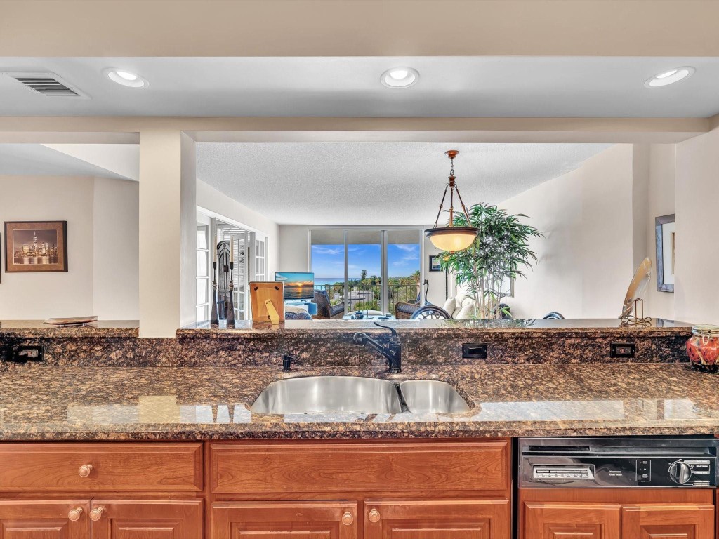 Opal Towers Condominium - Residential