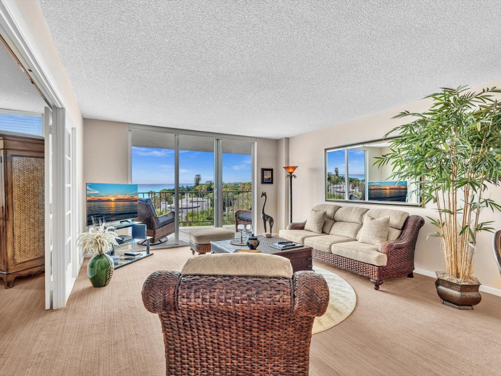 Opal Towers Condominium - Residential