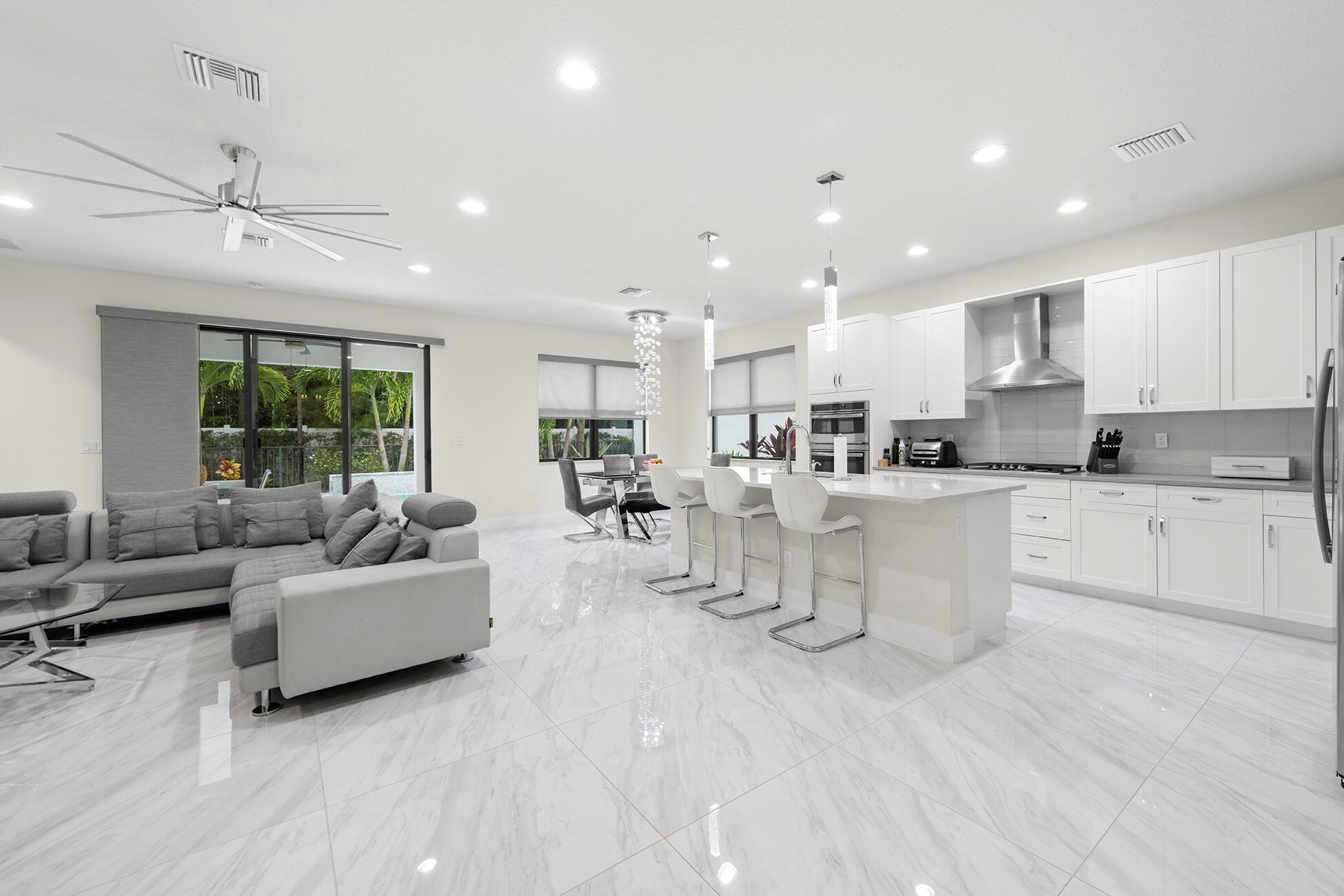 7313 Stella Lane