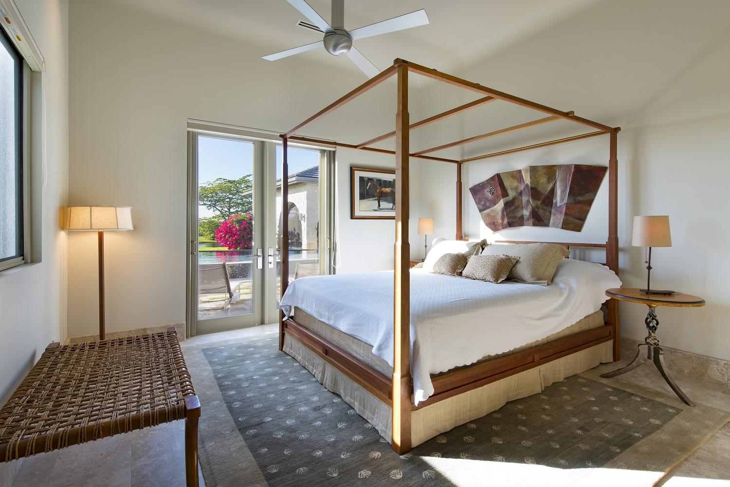 LAS PALMAS EQUESTRIAN - Residential