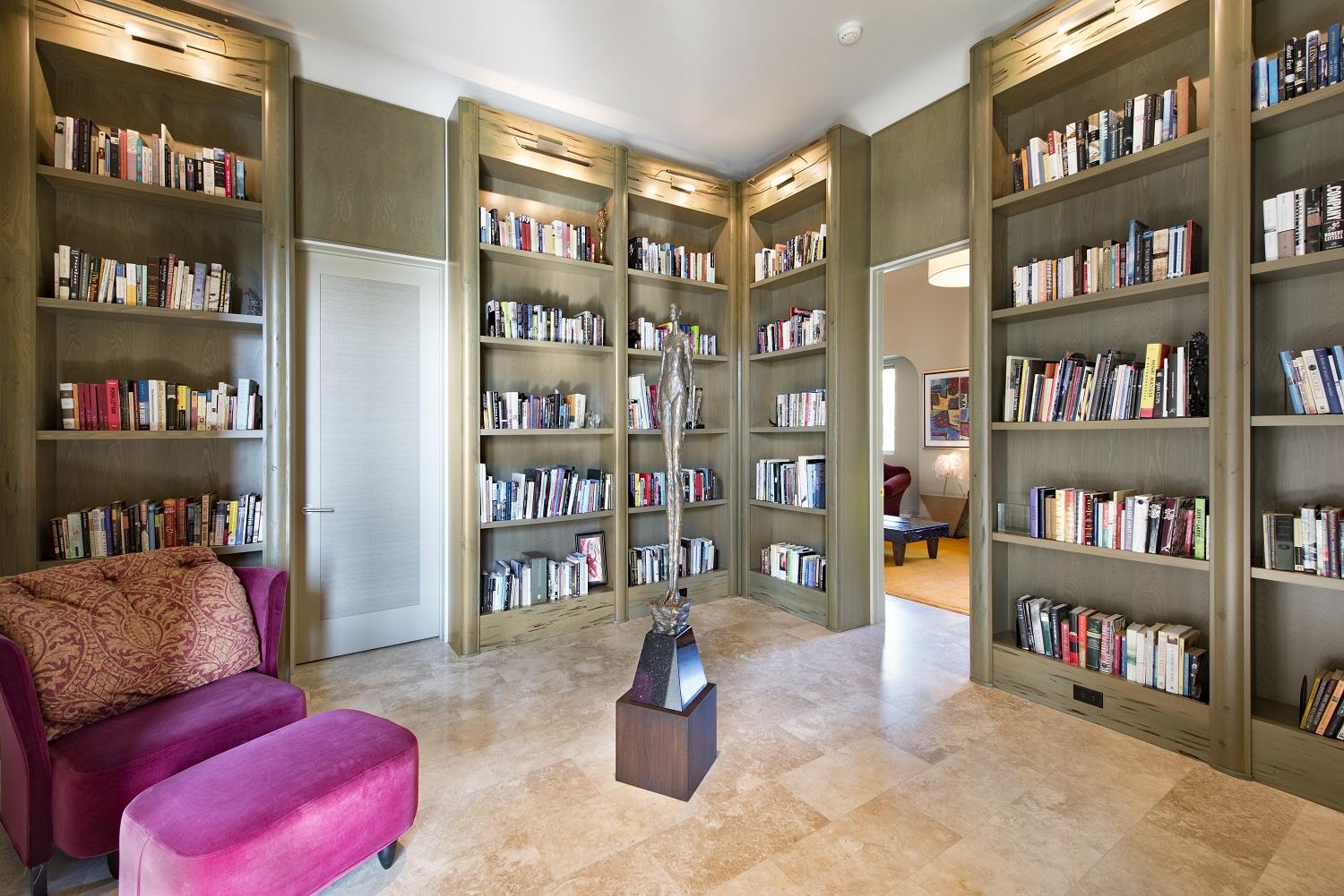 LAS PALMAS EQUESTRIAN - Residential