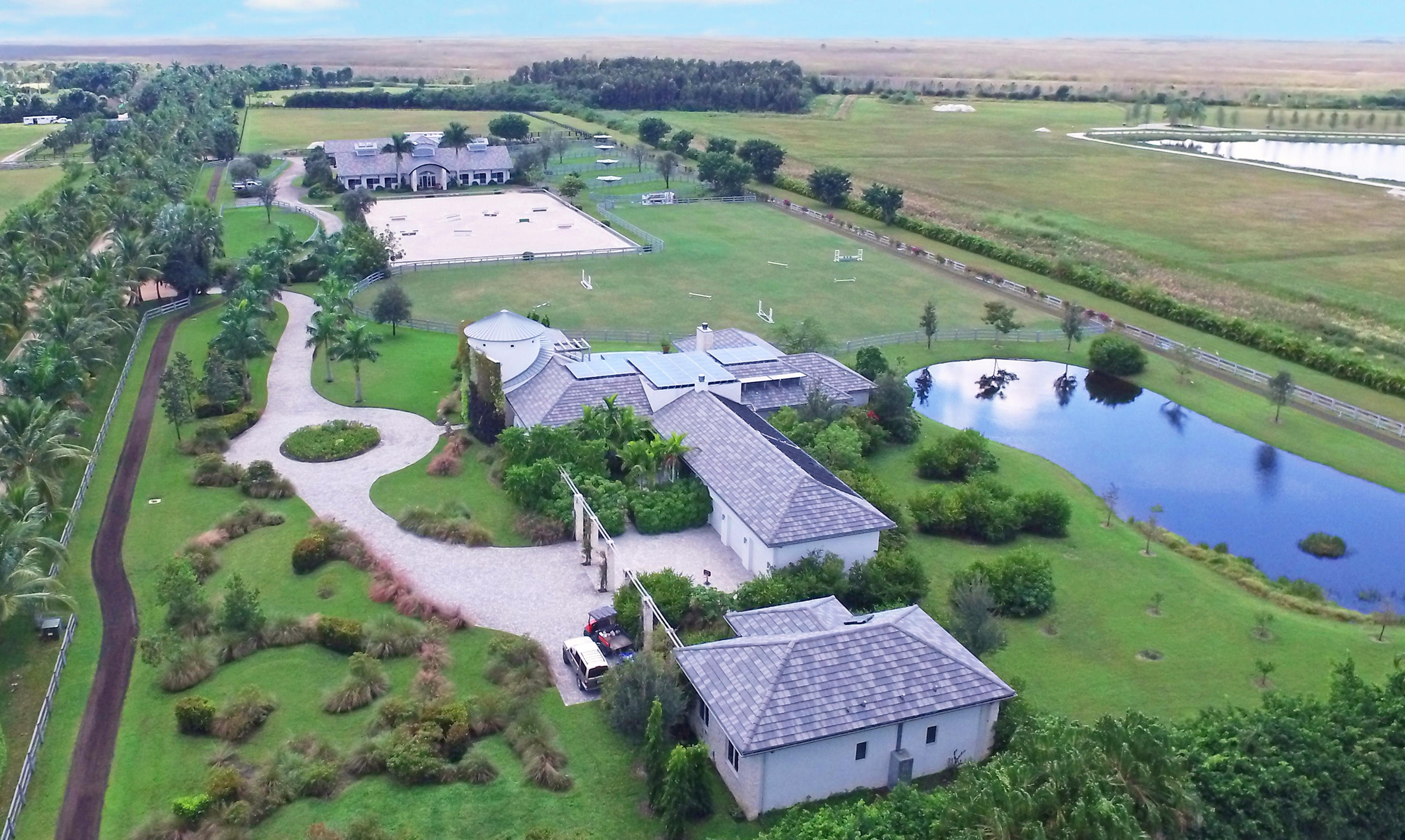 LAS PALMAS EQUESTRIAN - Residential