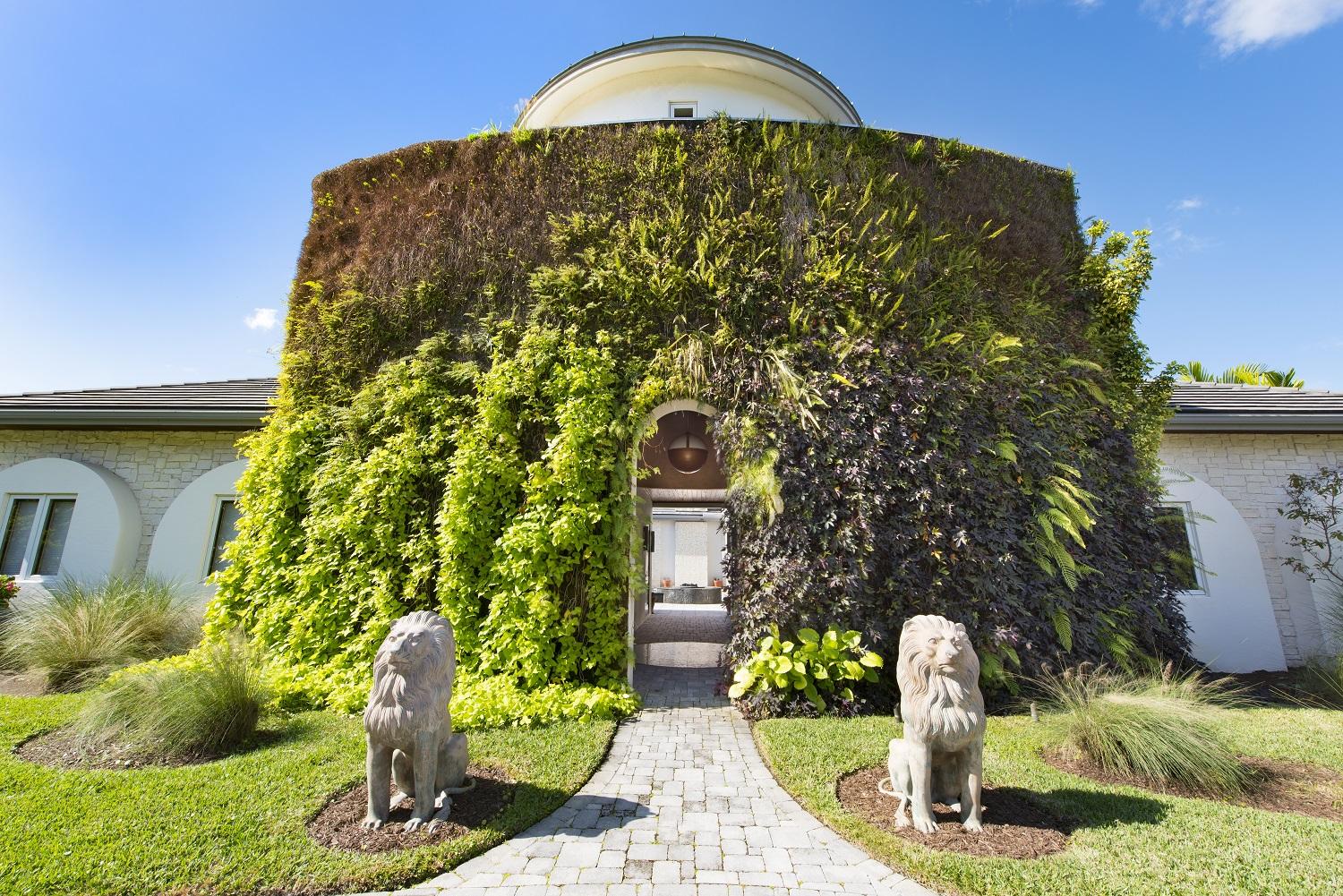 LAS PALMAS EQUESTRIAN - Residential