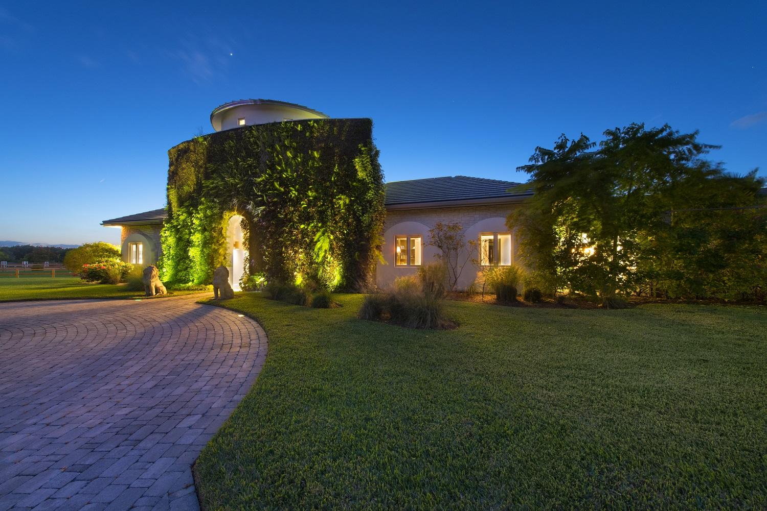 LAS PALMAS EQUESTRIAN - Residential