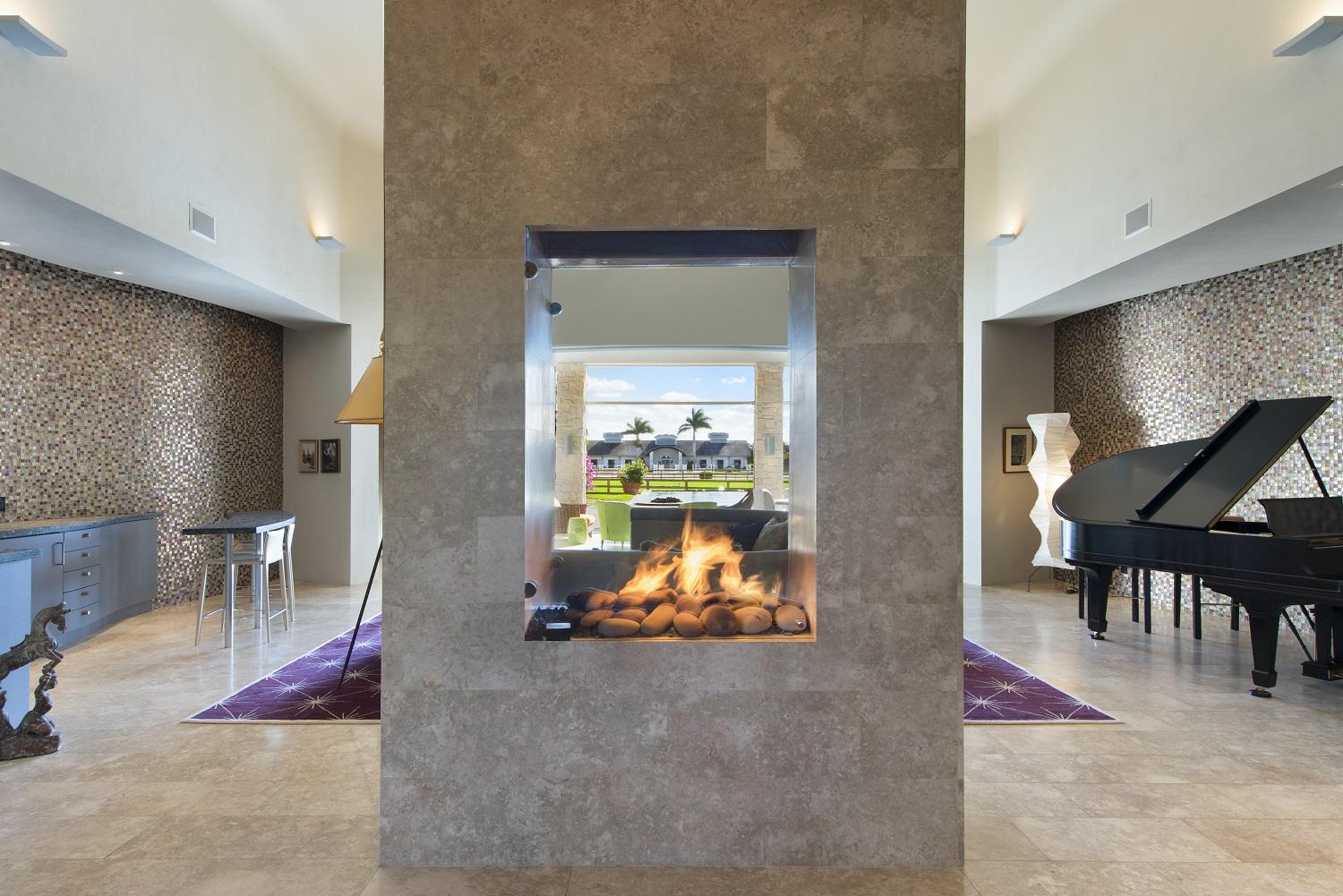 LAS PALMAS EQUESTRIAN - Residential