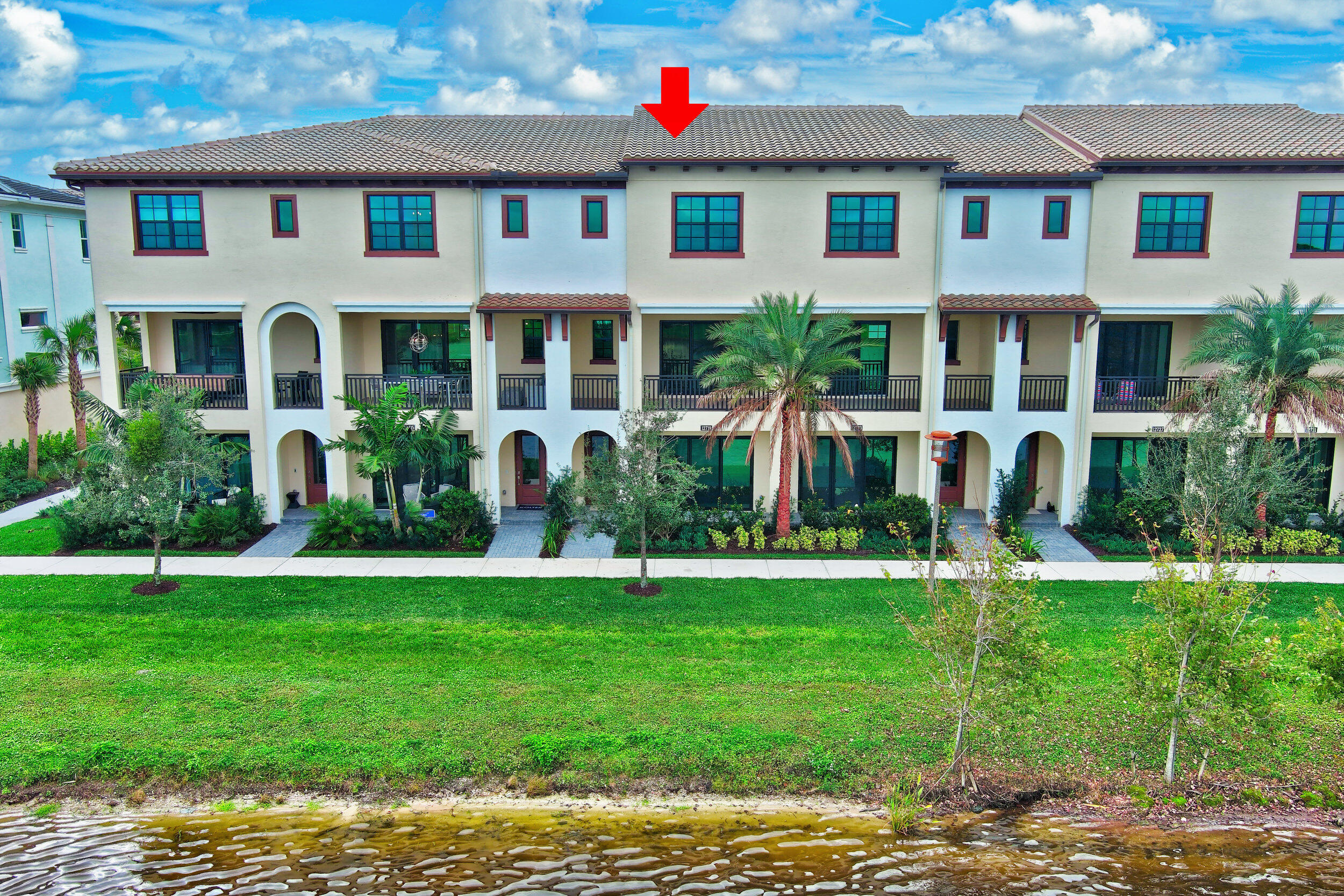 ALTON NEIGHBORHOOD - Residential Lease