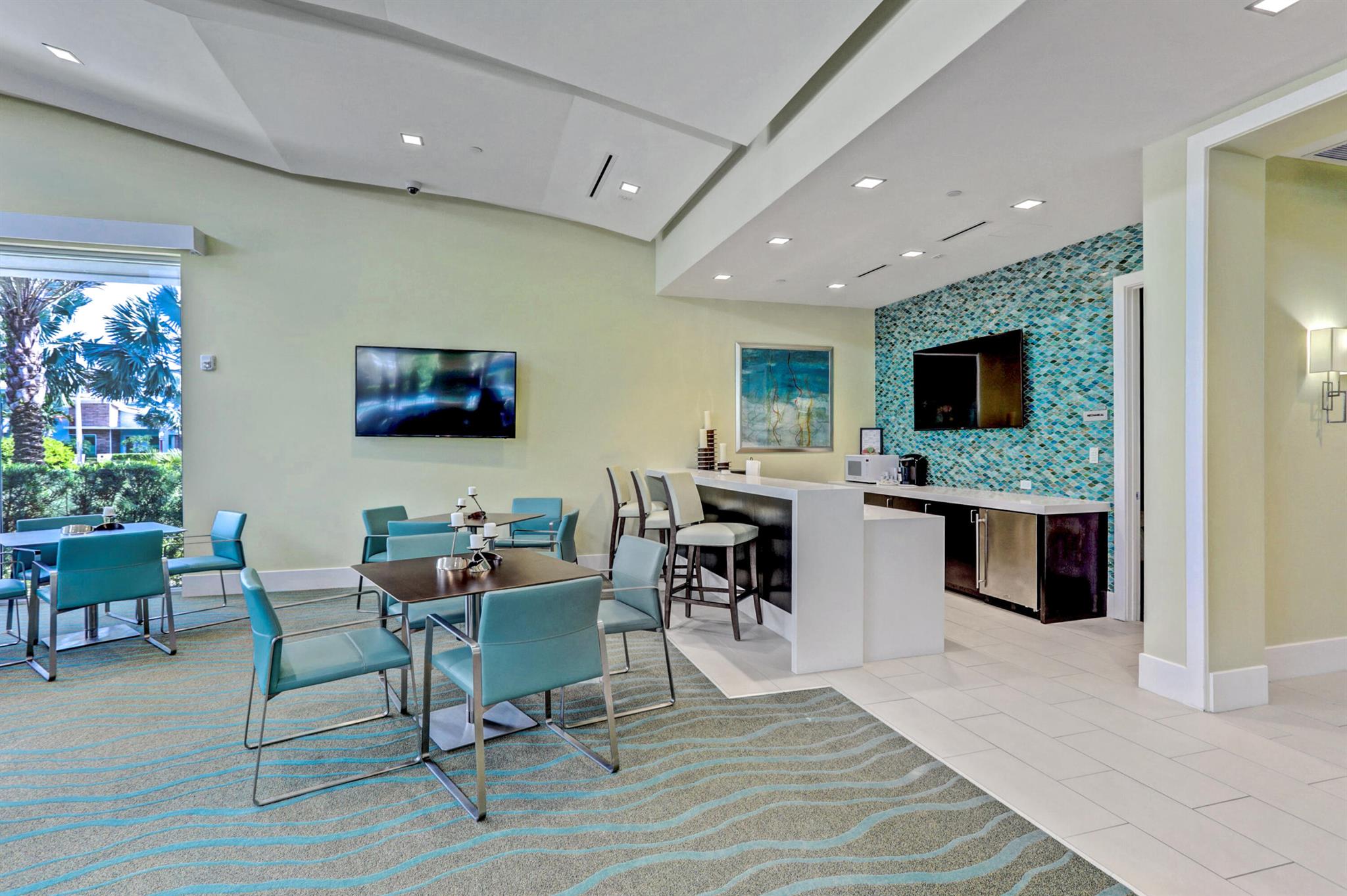 ALTON NEIGHBORHOOD - Residential Lease