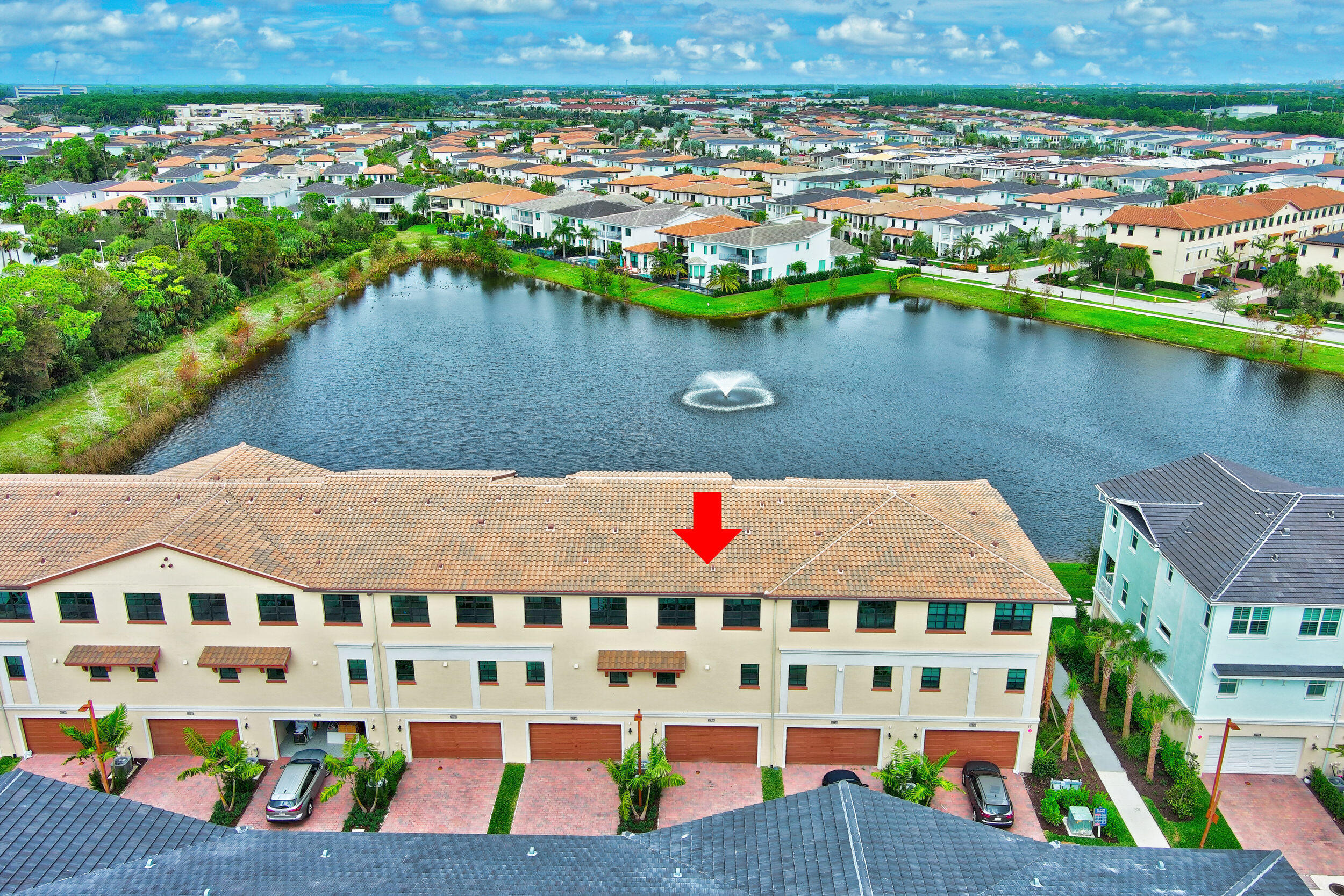 ALTON NEIGHBORHOOD - Residential Lease