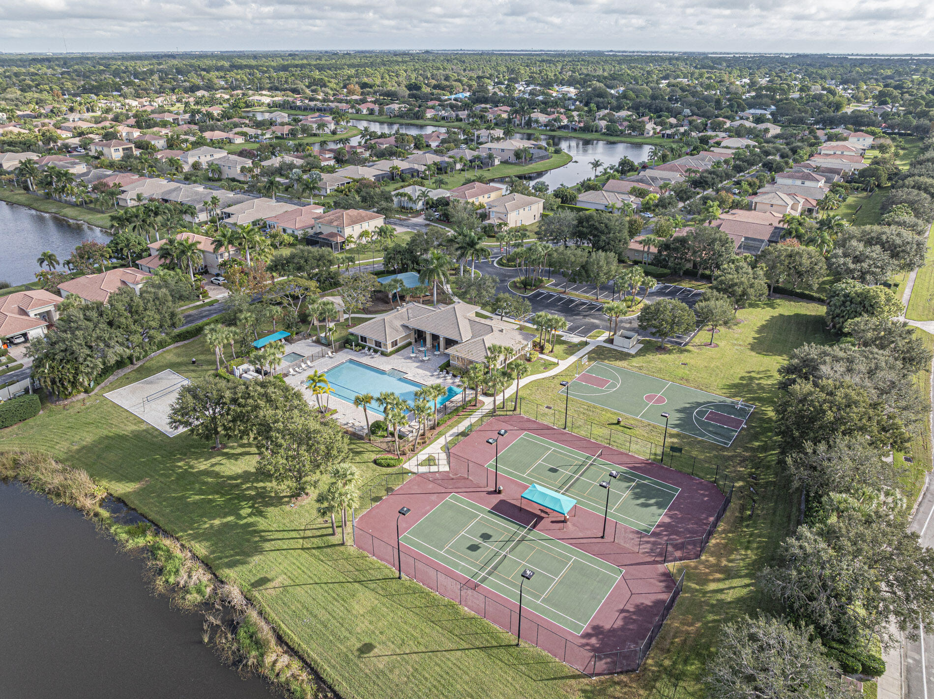 Falcon Trace - Residential