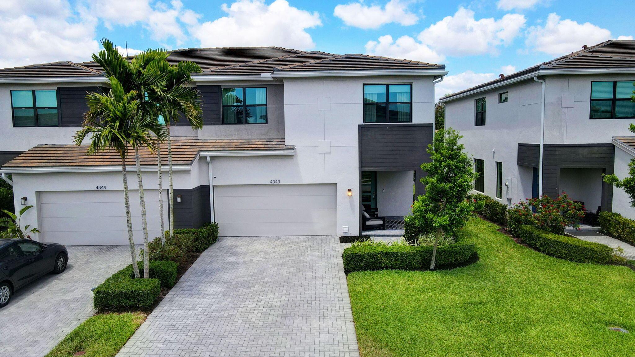 4343 Arcturus Lane