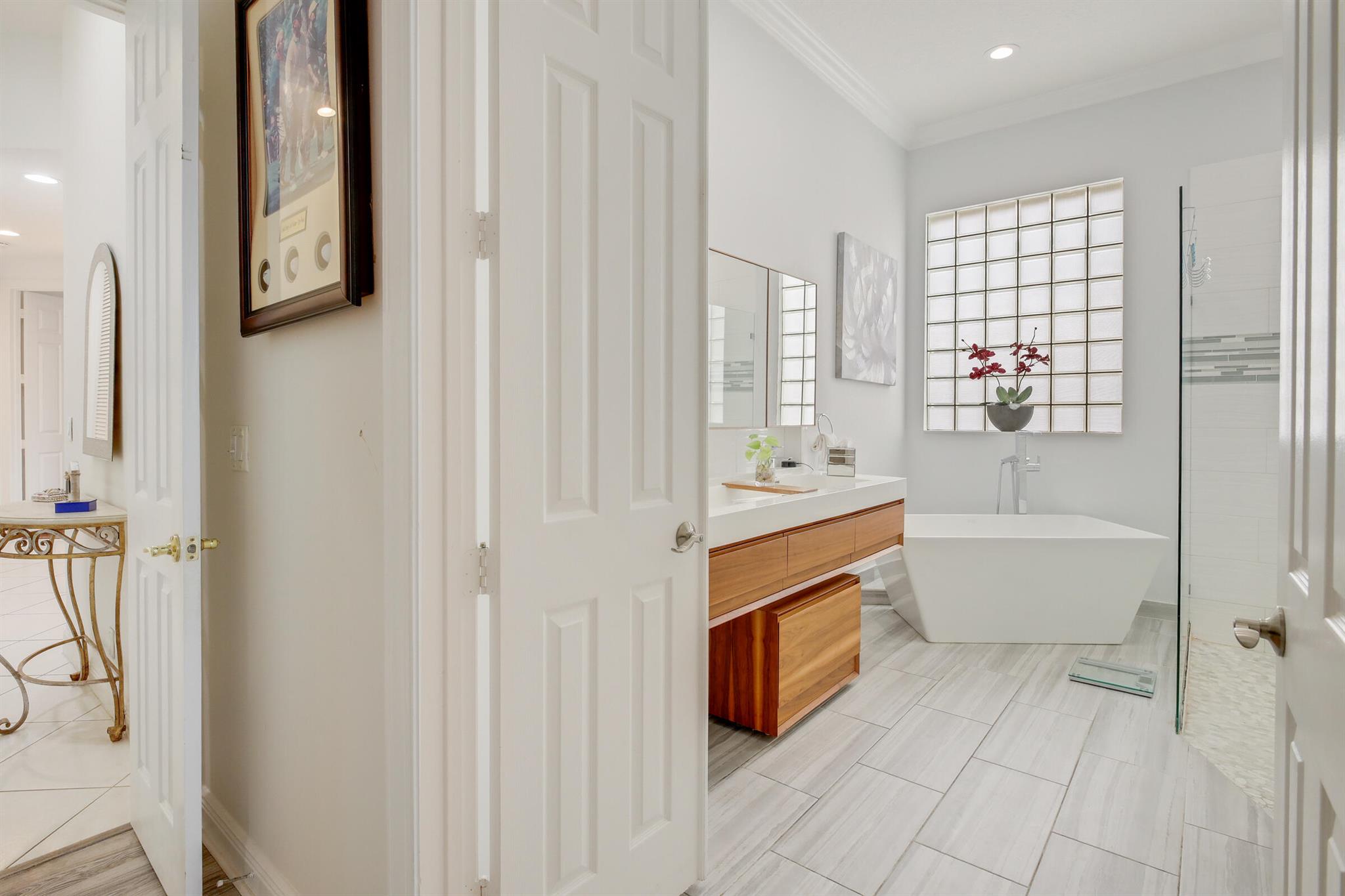 FOUNTAINS PL3 - Residential Lease