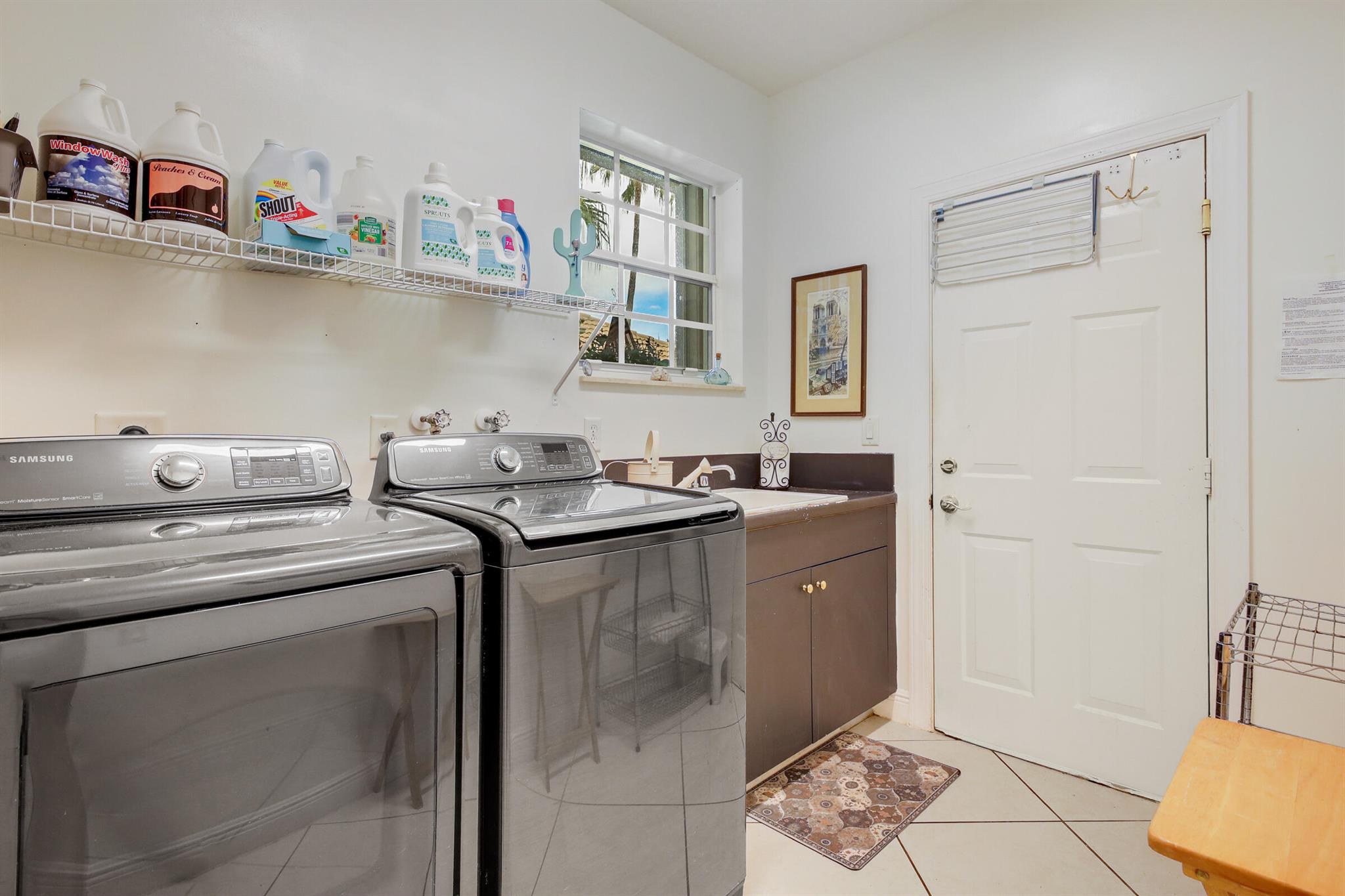 FOUNTAINS PL3 - Residential Lease