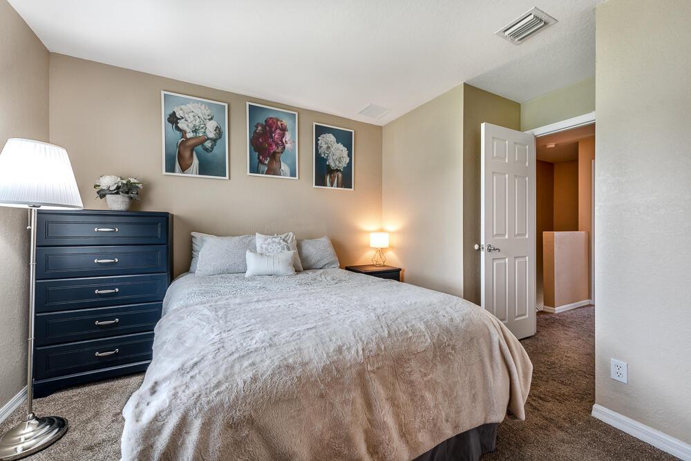 SIERRA PALMS - Residential