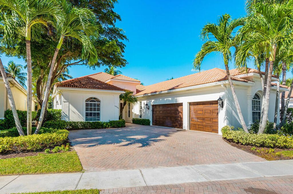 Photo of 14364 Stroller Way, Wellington, FL 33414 (MLS # B26013561)