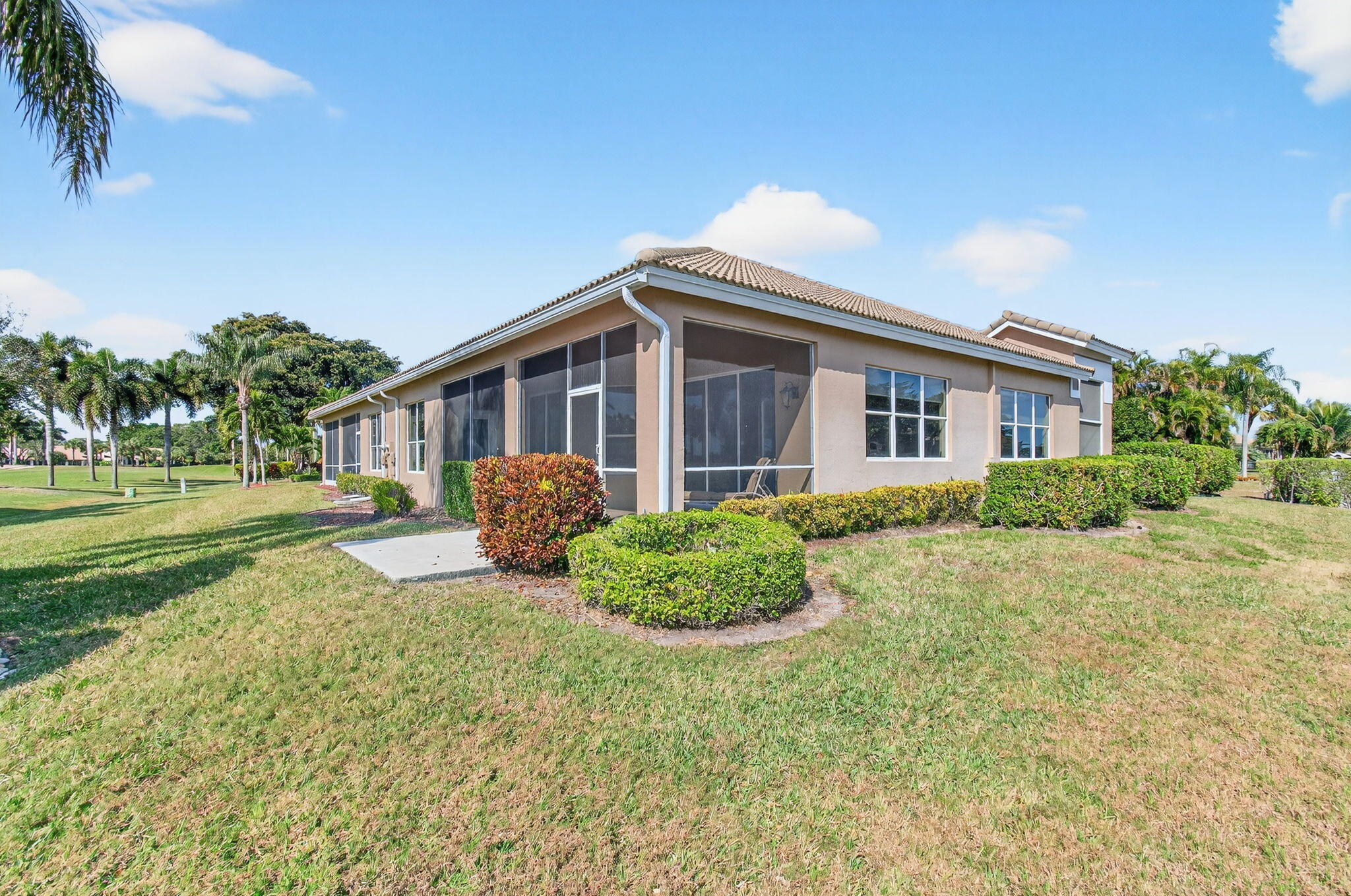 ABERDEEN COUNTRY CLUB - Residential