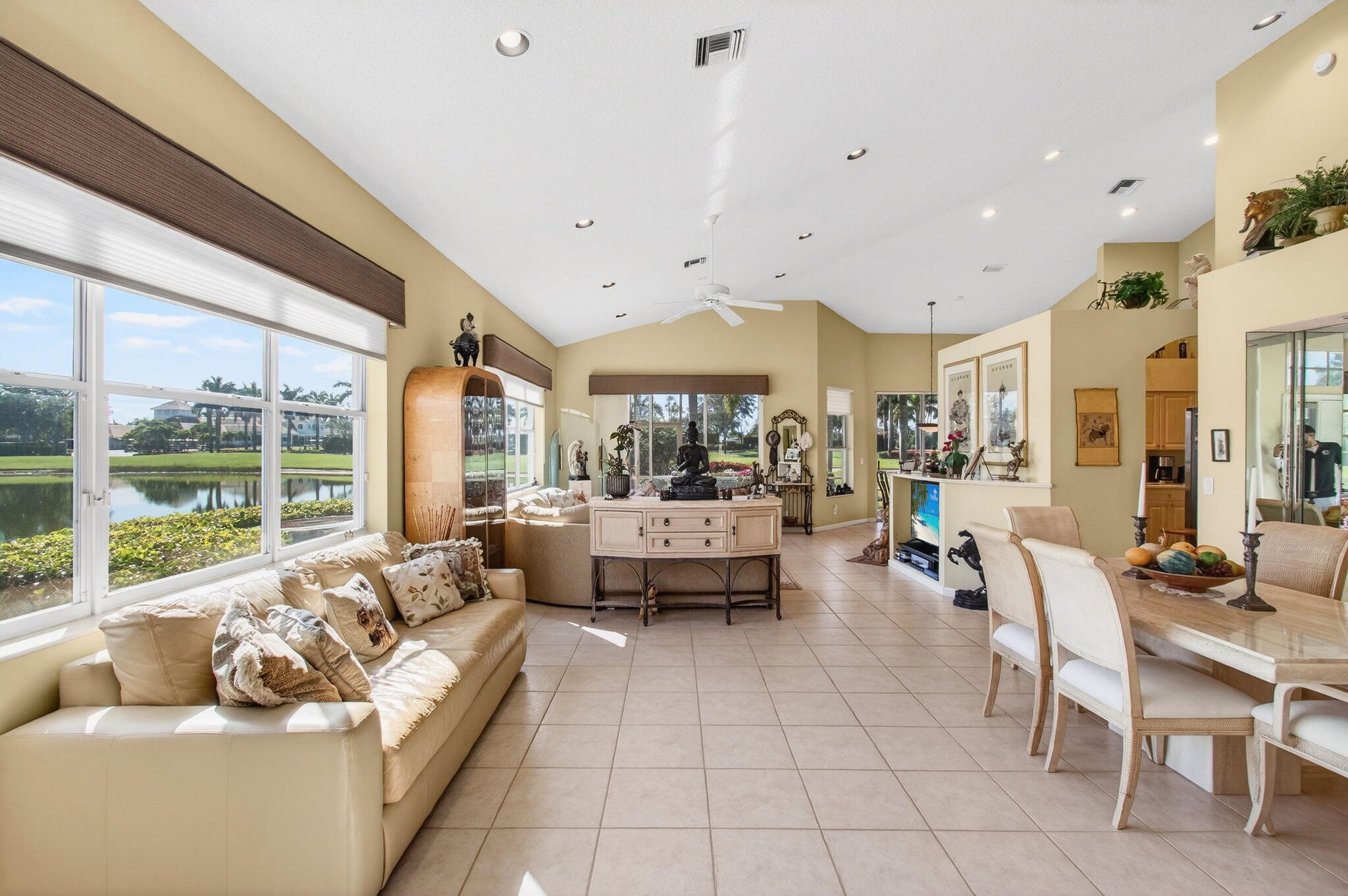 ABERDEEN COUNTRY CLUB - Residential