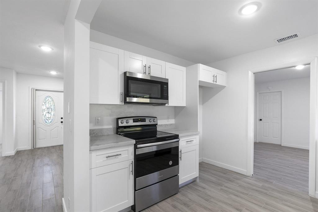 NORTH HOBE SOUND SHORES - Residential