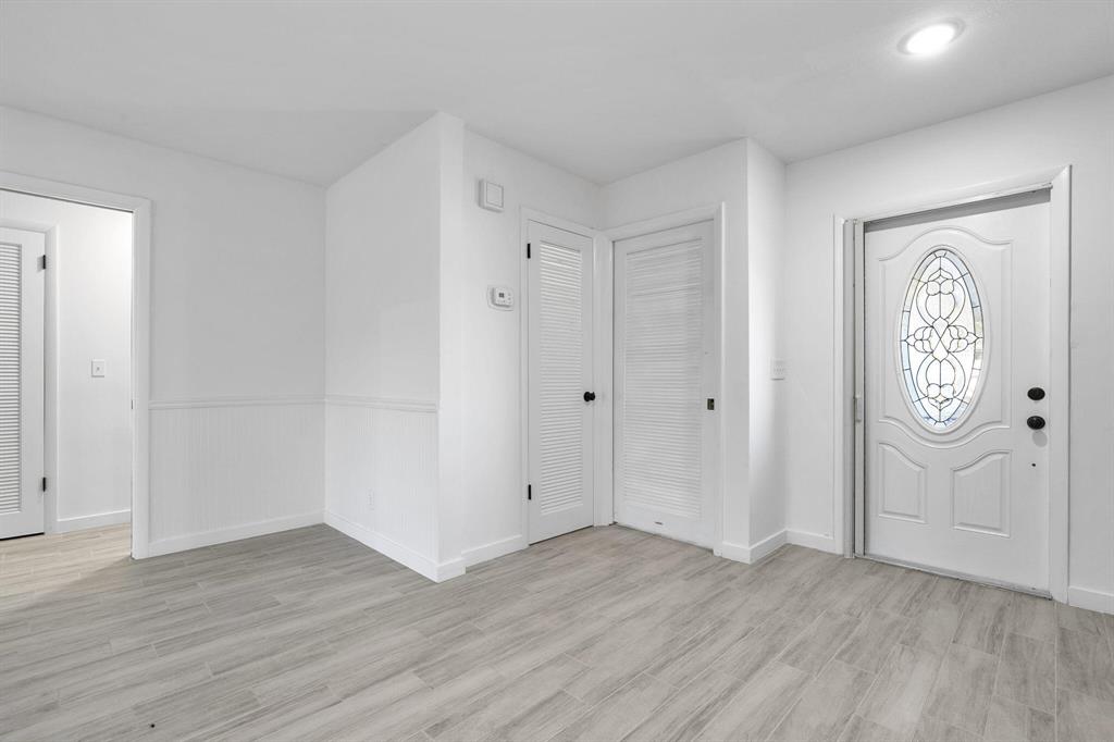 NORTH HOBE SOUND SHORES - Residential