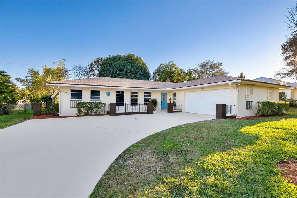 NORTH HOBE SOUND SHORES - Residential