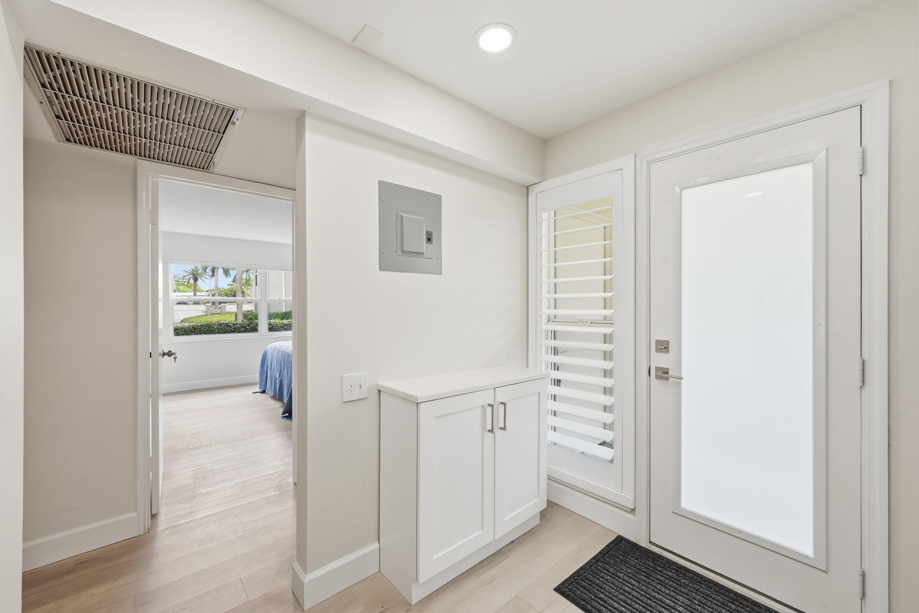 NASSAU VILLAGE WYNMOOR CONDO - Residential