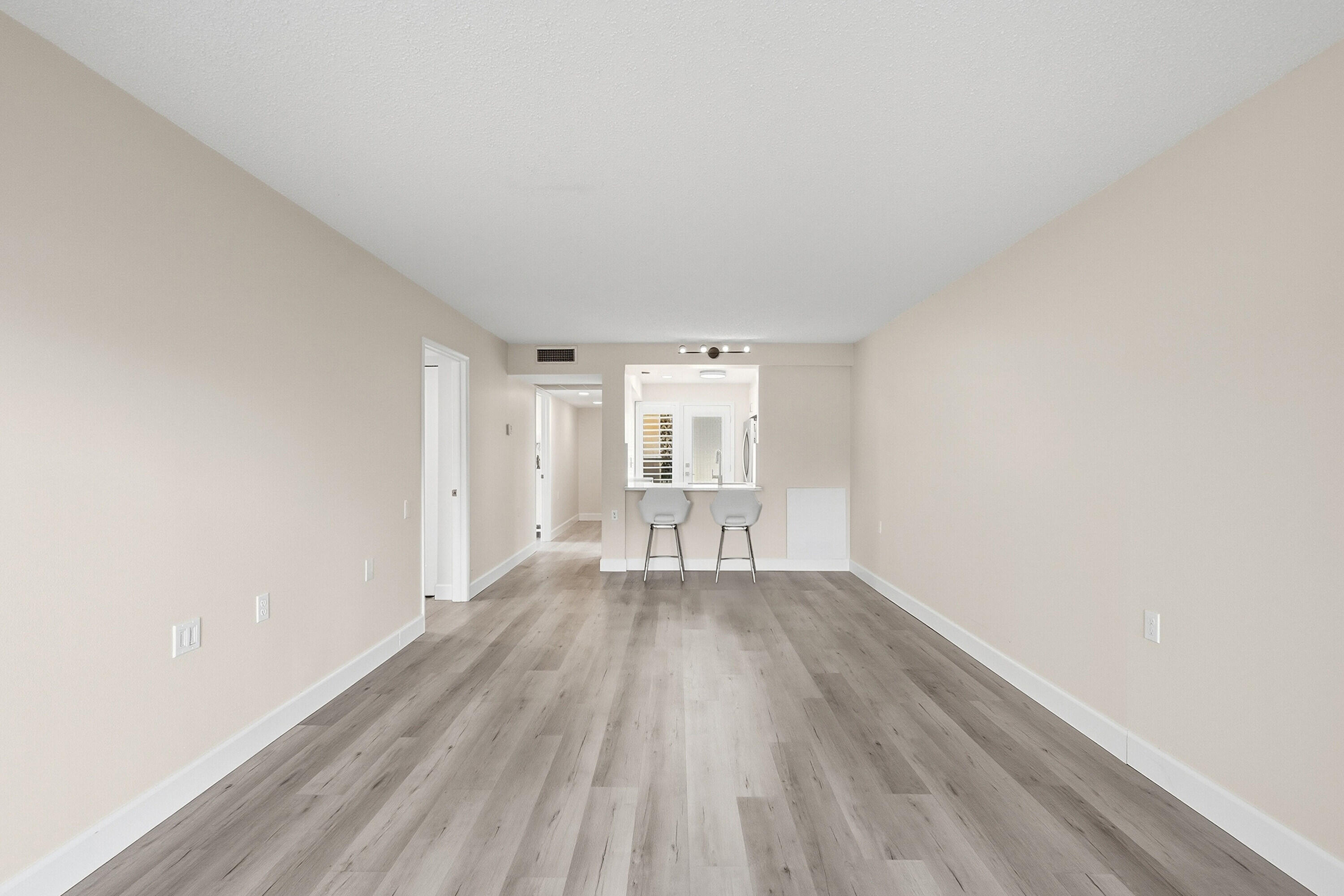 NASSAU VILLAGE WYNMOOR CONDO - Residential