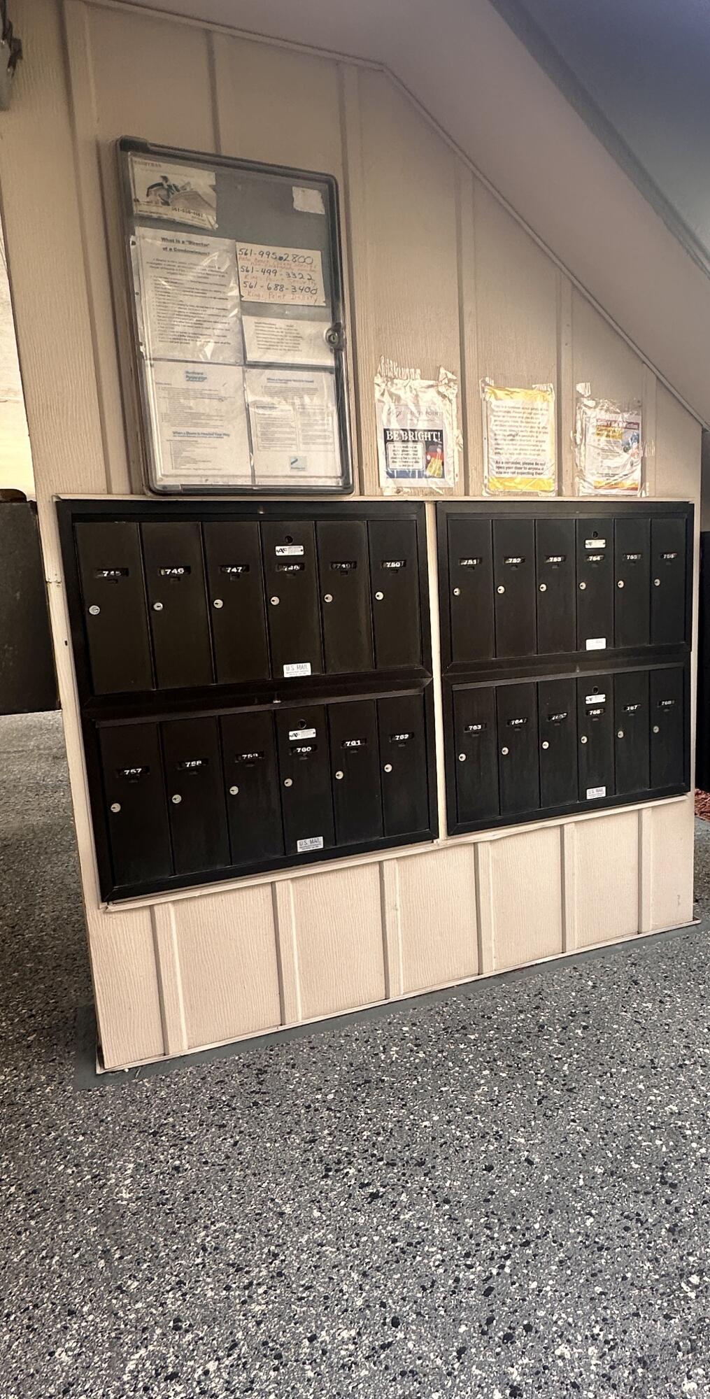 KINGS POINT BURGUNDY CONDOS - Residential