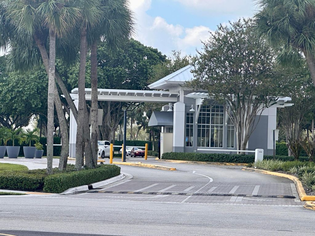 Photo of 750 Burgundy P, Delray Beach, FL 33484 (MLS # R11167366)