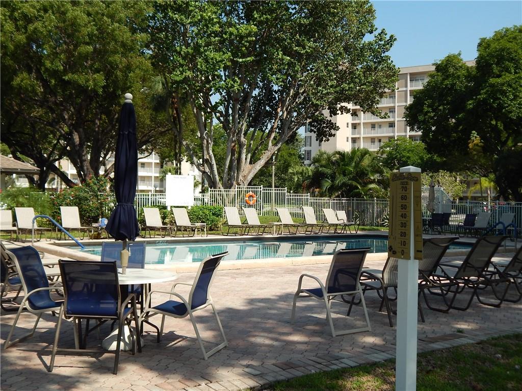 Palm Aire Country Club - Residential