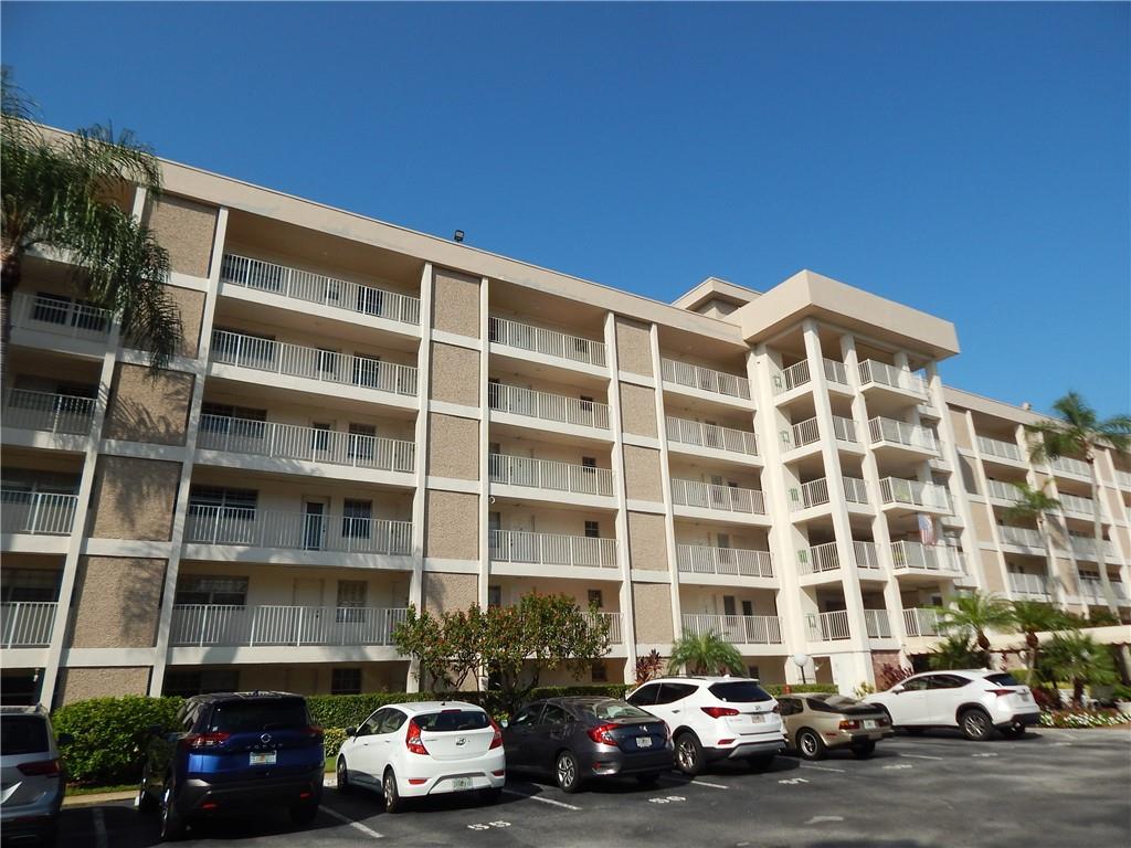 Palm Aire Country Club - Residential