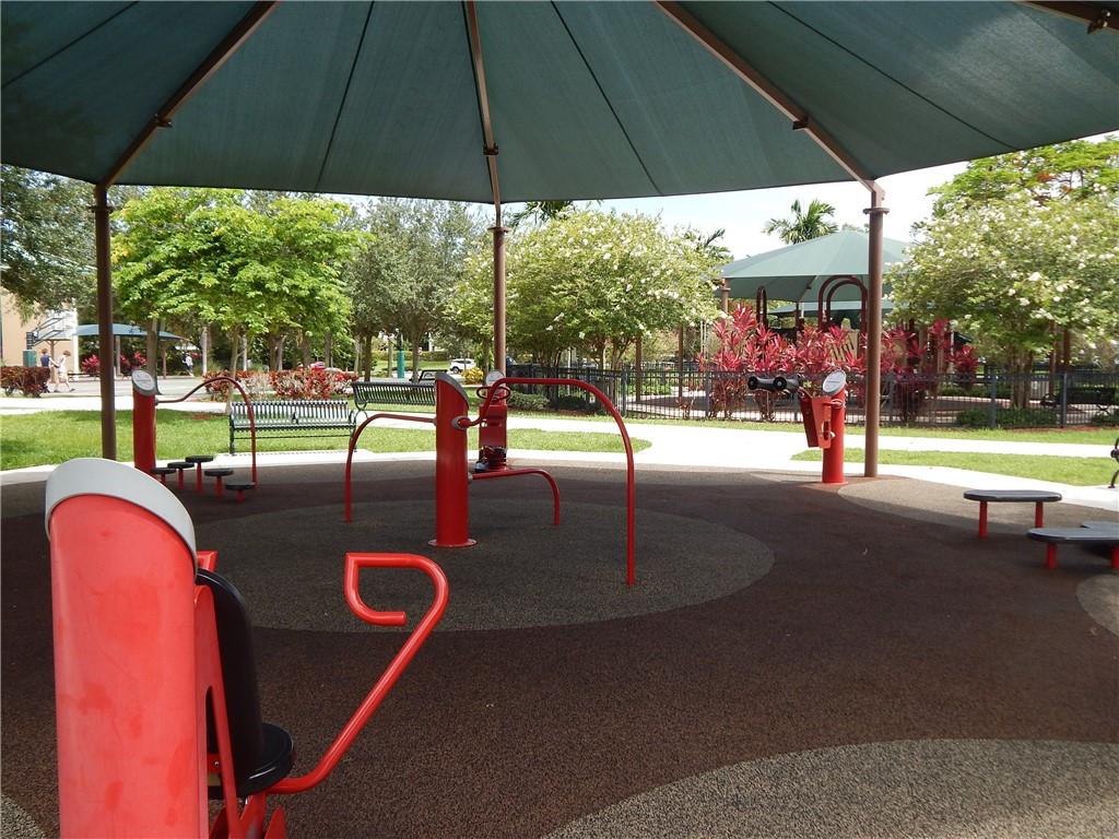 Palm Aire Country Club - Residential