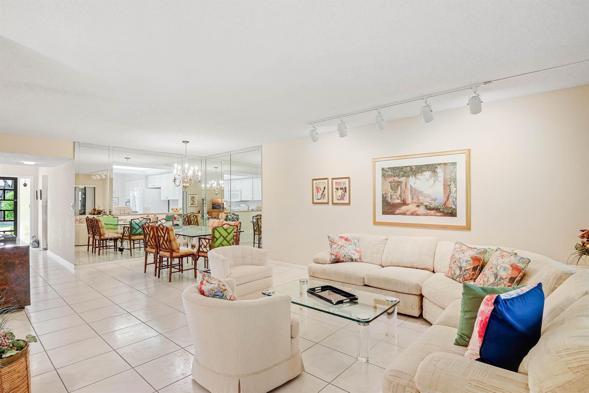 BOCA DELRAY I-III COND DE - Residential