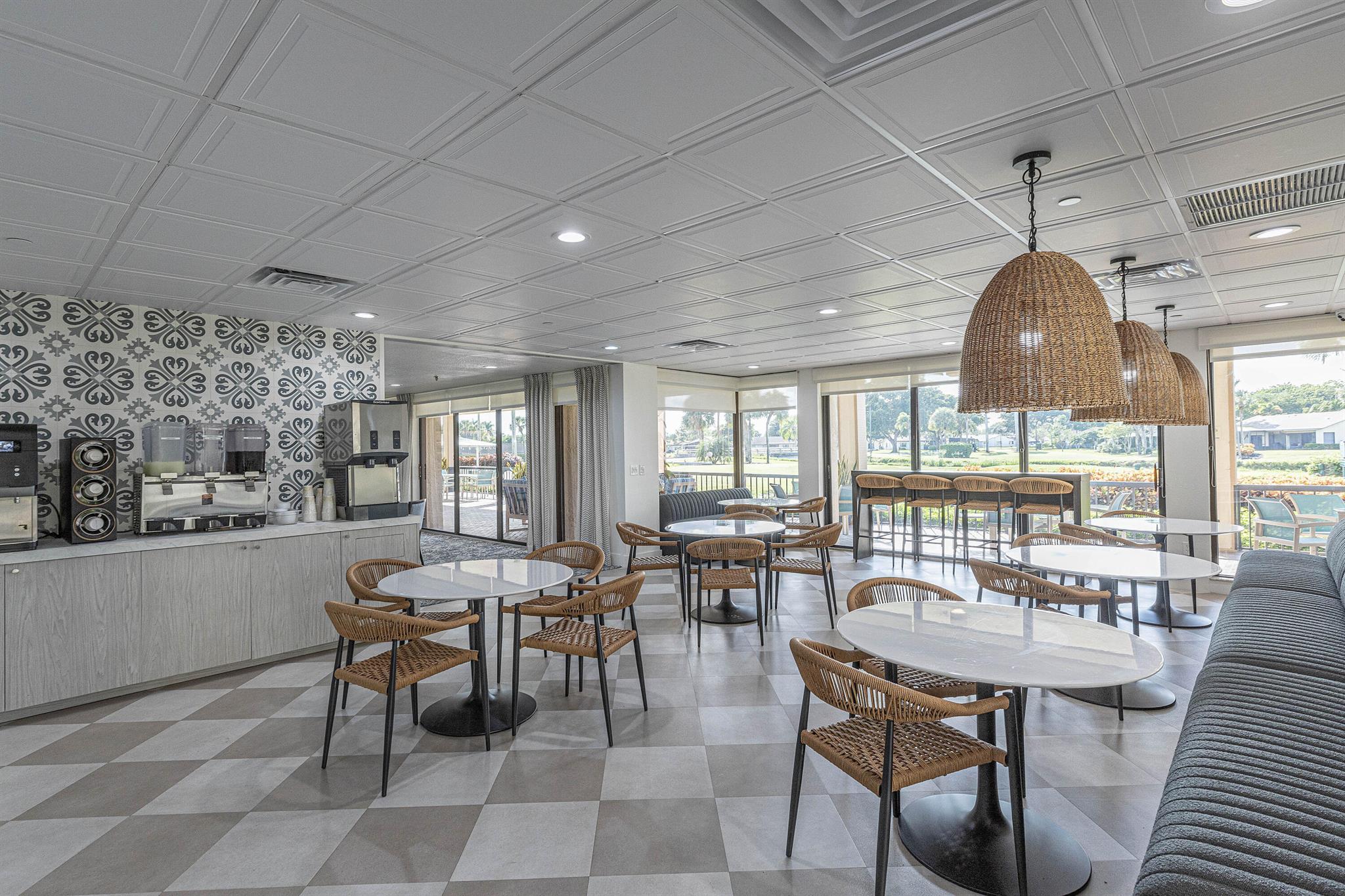 BOCA DELRAY I-III COND DE - Residential