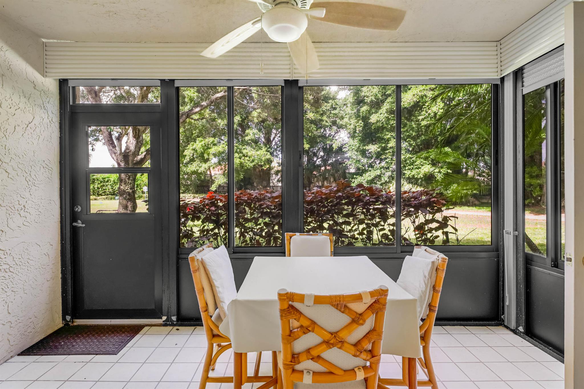 BOCA DELRAY I-III COND DE - Residential