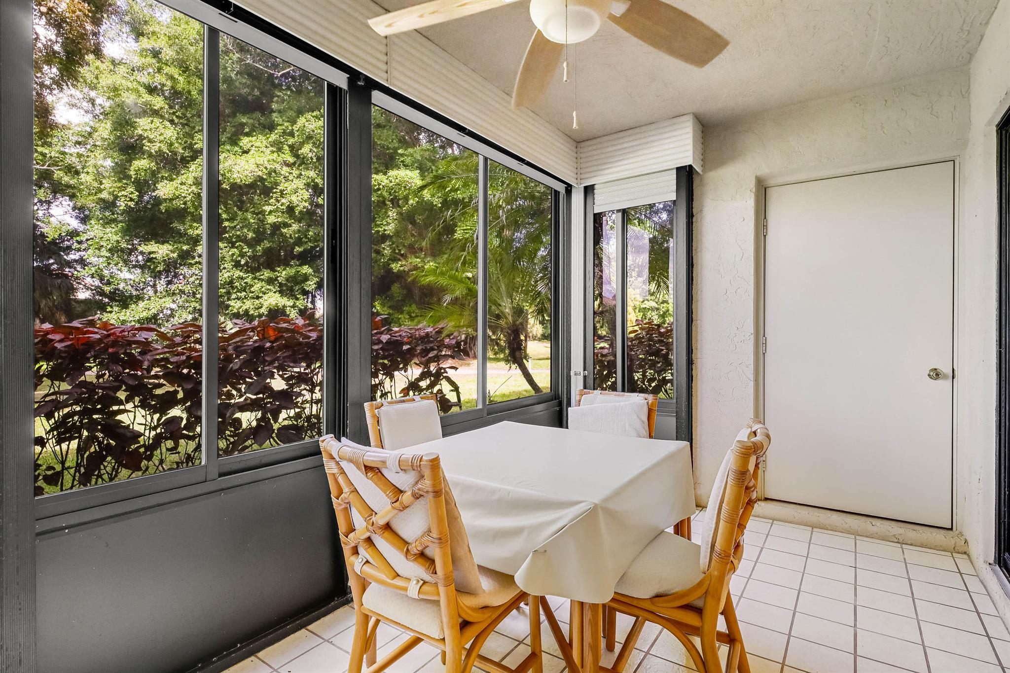 BOCA DELRAY I-III COND DE - Residential