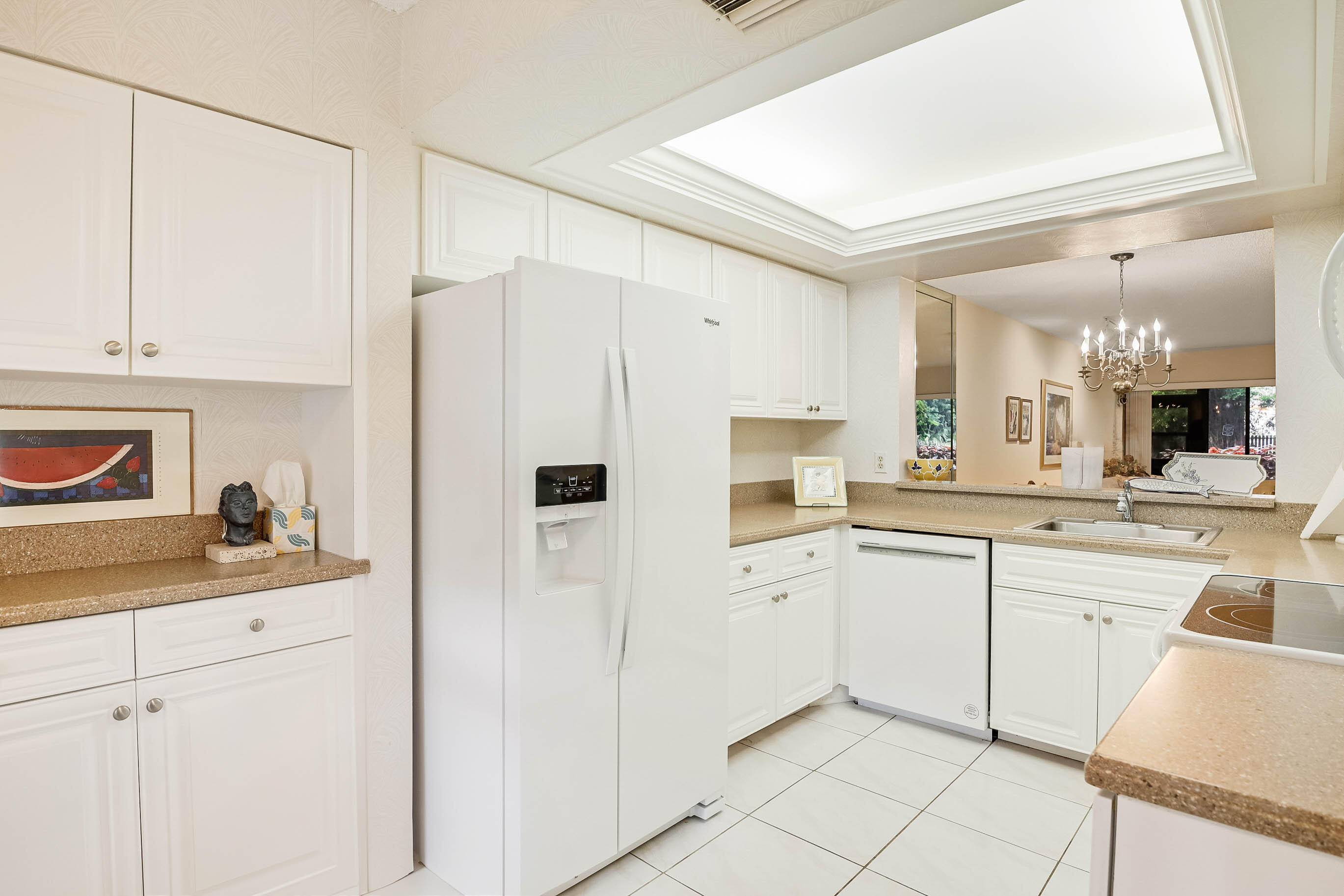 5121 Oak Hill Lane 416