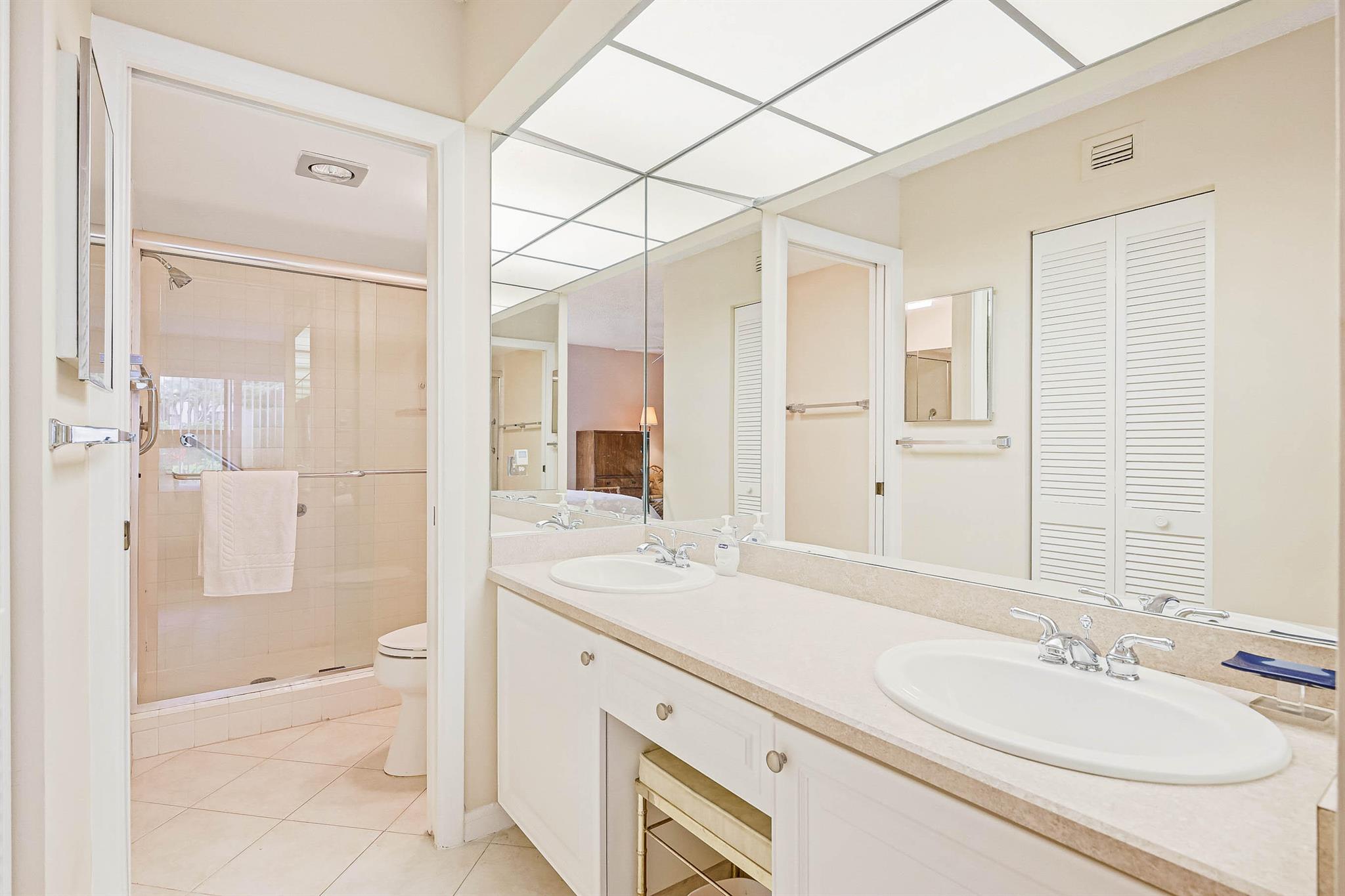 BOCA DELRAY I-III COND DE - Residential