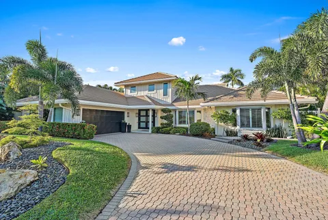 111 Olympus Way, Jupiter, FL 33477 - MLS#: R11067696