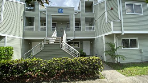 A home in Lauderdale Lakes