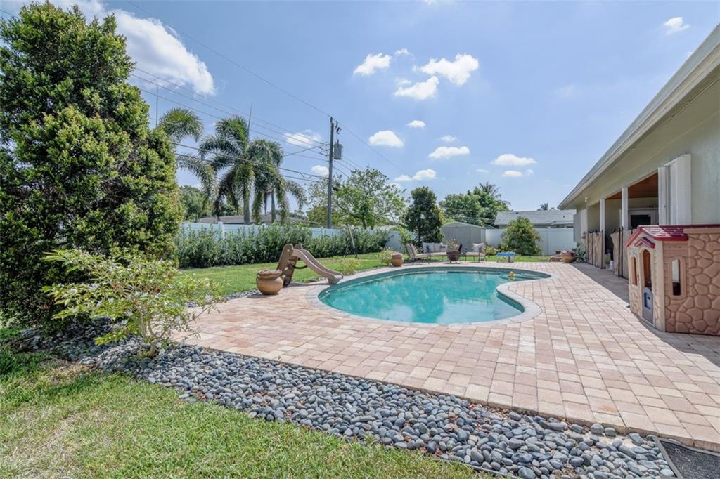 Plantation Park Lakesites - Residential